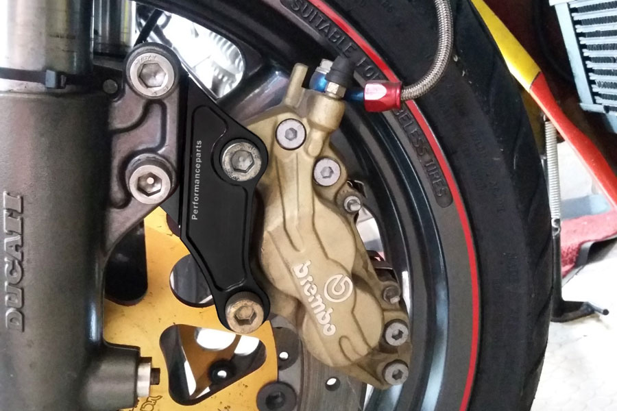 DUCATI / SHOWA Bremsadapter 65mm auf 40mm